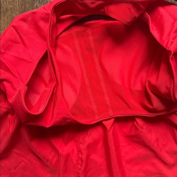 NWT Fabletics Sport Shortsie - Picture 3 of 5